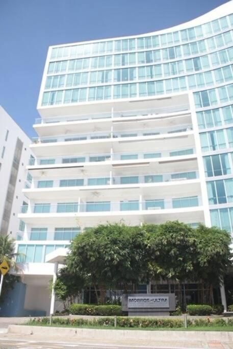 Beachfront Paradise 2Br Pools & Direct Beach Access Apartamento *