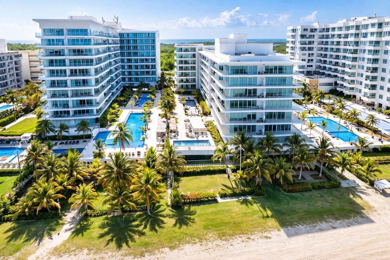 Apartamento Beachfront Paradise 2br Pools & Direct Access *