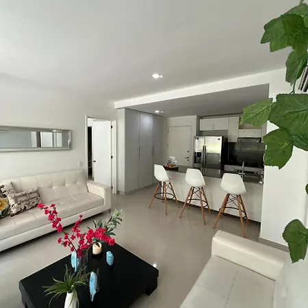Apartamento Beachfront Paradise 2br Pools & Direct Access *