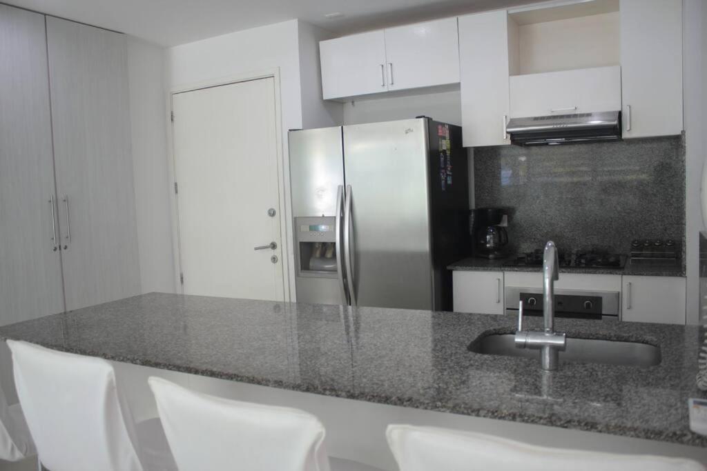 Beachfront Bliss-2br Haven Steps From Sandy Shores Cartagena