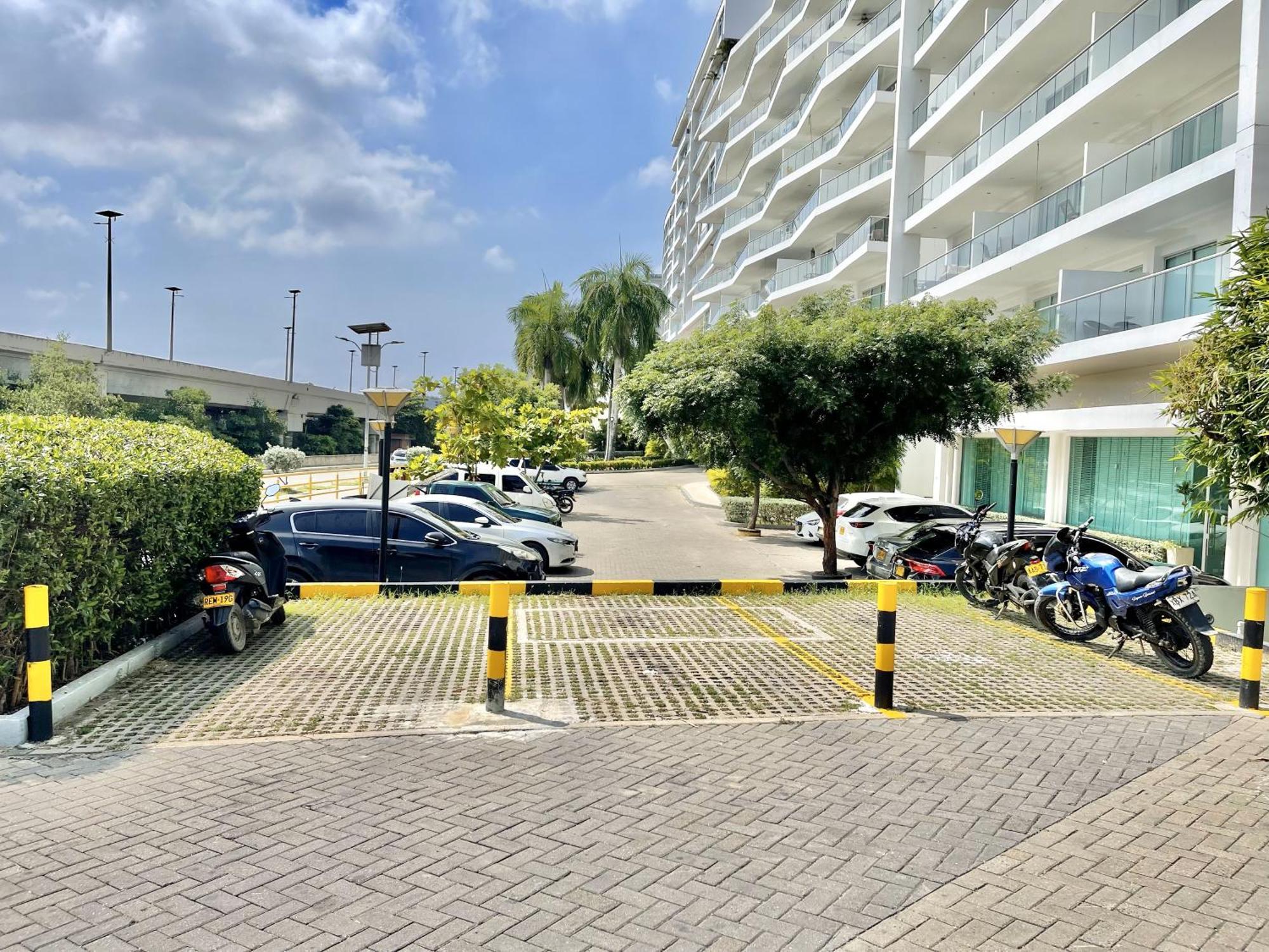 Apartamento Beachfront Bliss-2br Haven Steps From Sandy Shores Cartagena